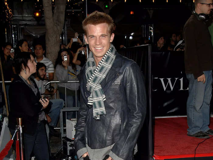 Cam Gigandet played James, a "tracker" vampire hunting for Bella.