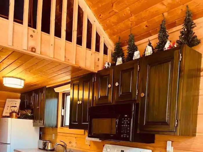 The Christmas Cabin has already hosted proposals, honeymoons, and family weekends for year-round holiday fanatics. 