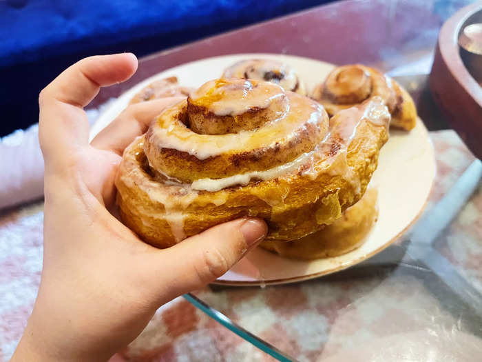 The cinnamon roll was the largest of all the ones I tried, and its texture was super flaky — just as the packaging promised.