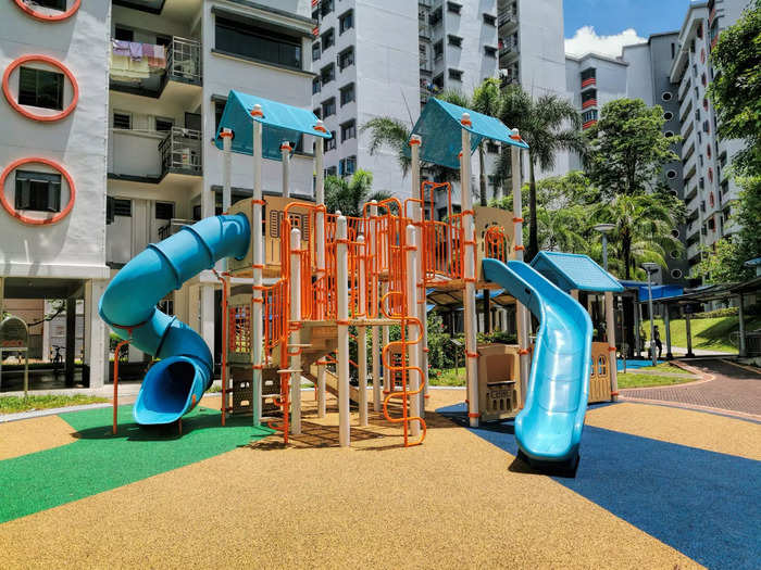 Each HDB estate typically consists of a few identical apartment blocks clustered together. 