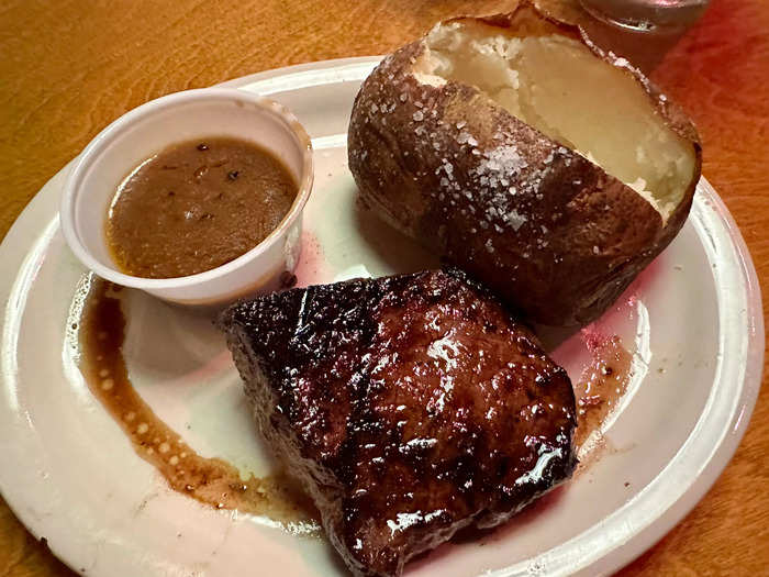 I ordered a 6-ounce filet and was most impressed by the sauce I got with it. 