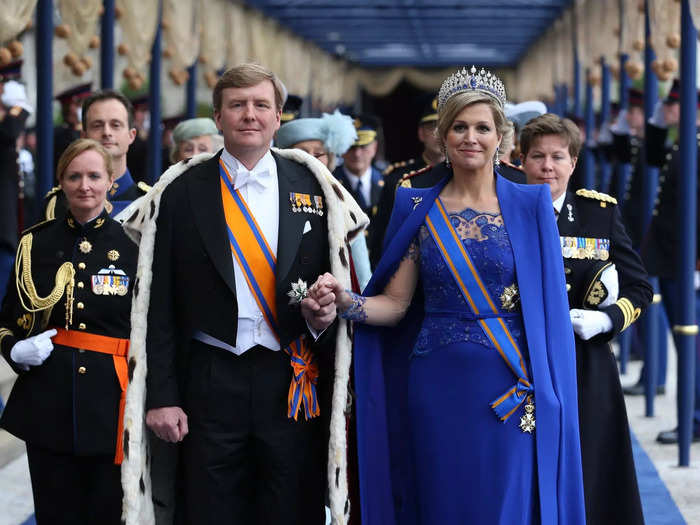 After Beatrix abdicated in 2013, Willem-Alexander and Máxima were declared king and queen. Máxima wore a custom Jan Taminiau gown with a matching cape and a sapphire tiara gifted by Beatrix to the inauguration.