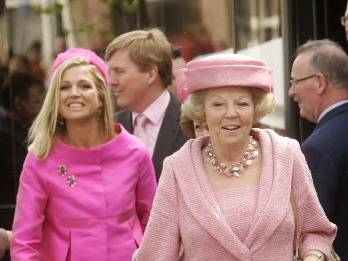 Máxima and her mother-in-law, Queen Beatrix, coordinated in pink ensembles at a joint engagement in 2008. The princess wore a bright-pink two-piece and matching hat, while the queen wore a tweed dress, blazer, and hat in a lighter shade of pink.