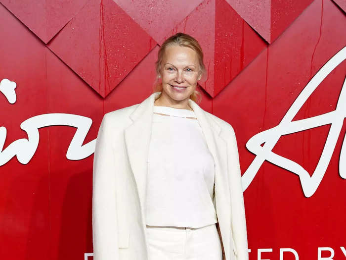 Pamela Anderson went for a chic, but too simple, all-white outfit.