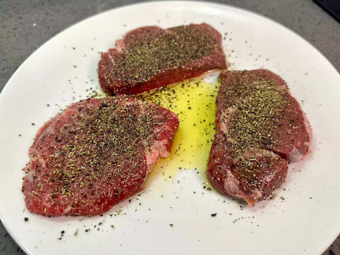 I rubbed the steaks in oil and basic seasoning.