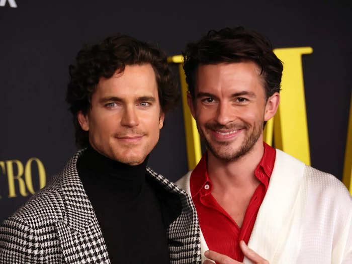 Matt Bomer, who stars as David Oppenheim, posed on the red carpet with his "Fellow Travelers" costar Jonathan Bailey.