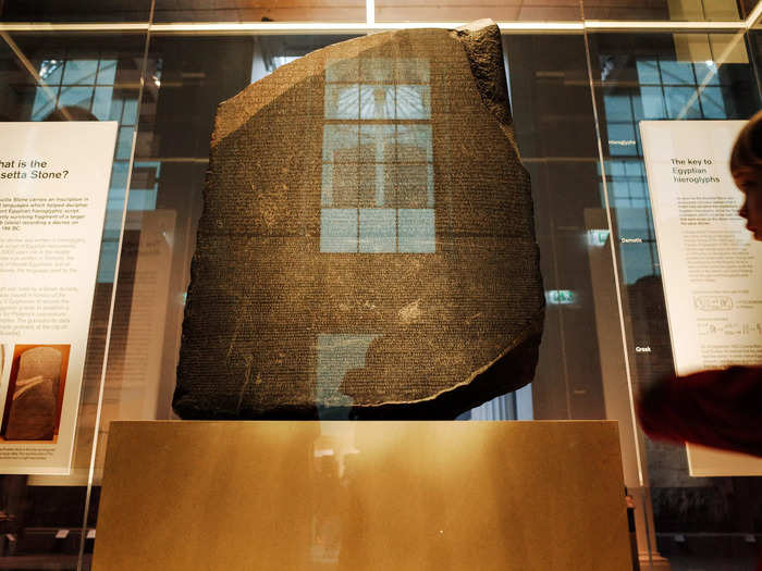 The Rosetta Stone dispute between Egypt and Britain