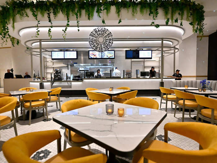 Fontainebleau also offers 36 bars and restaurants. 