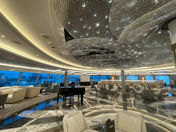 Unlike most mega-ships, there are no venues centered around a bar.