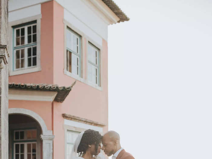 In some photos, the background put an even bigger spotlight on the newlyweds.