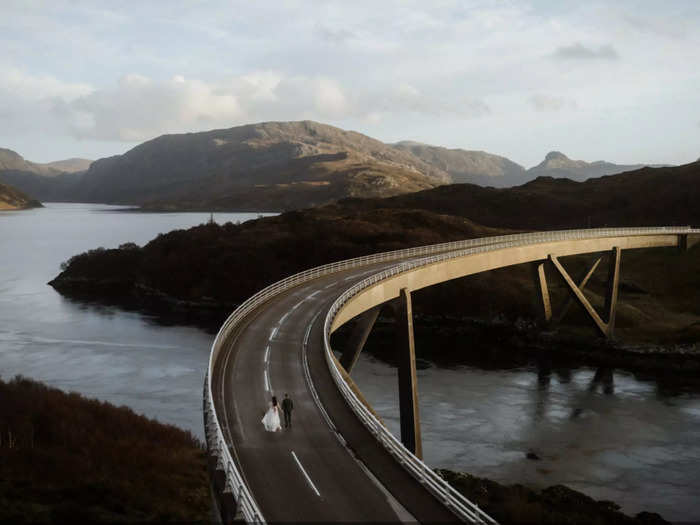 These newlyweds are truly embarking on their own path in the Scottish Highlands.