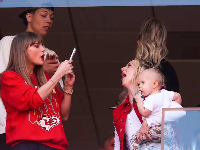 October 22: Mahomes and Swift debuted a secret handshake at a Chiefs game against the Los Angeles Chargers.