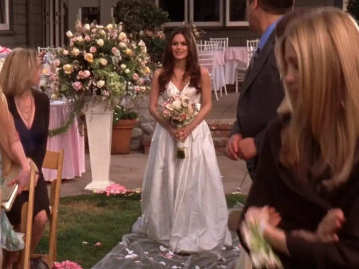 Summer and Seth finally got their happy ending on "The O.C." series finale, but the wedding dress wasn