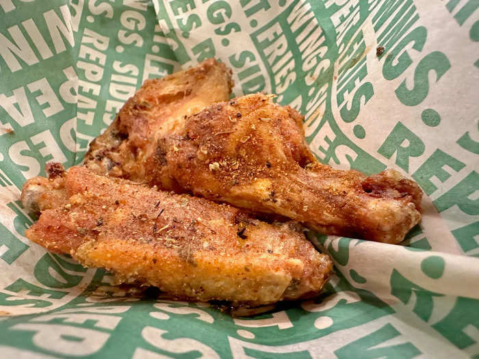 The Louisiana Rub wings at Wingstop were lightly coated in a Cajun seasoning. They were the best wings I tried at Wingstop.