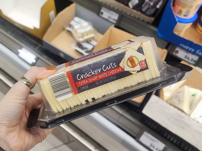 I can never go wrong with cheese from Aldi. 