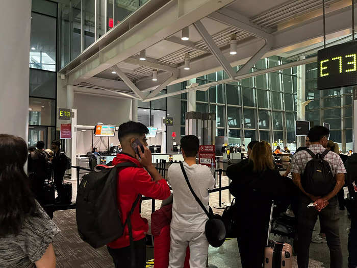 Business-class passengers had a separate plane entrance.