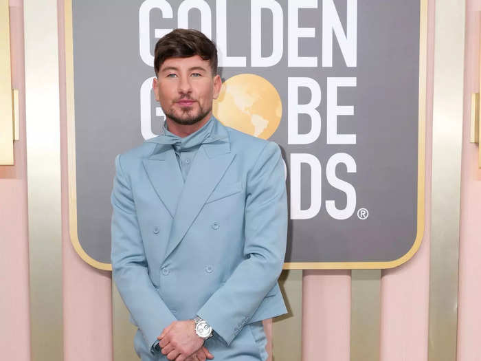 Barry Keoghan began showing his daring style at the 2023 Golden Globe Awards.