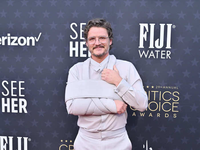 Pedro Pascal wore a custom arm-sling that slightly resembled a straightjacket.