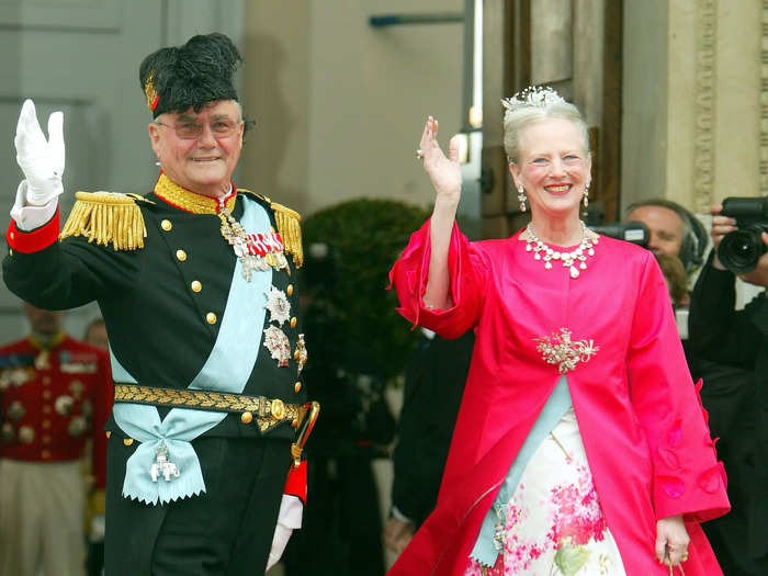 She wore a floral dress and a handbag adorned with the same design, paired with a pink coat to the wedding of Crown Prince Frederik and Mary Donaldson in 2004.