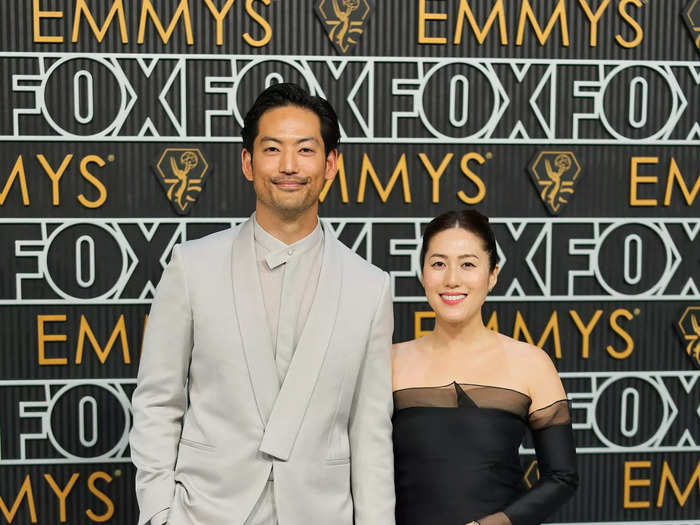"Beef" actor Joseph Lee and Diana Ryu wore monochrome outfits. 