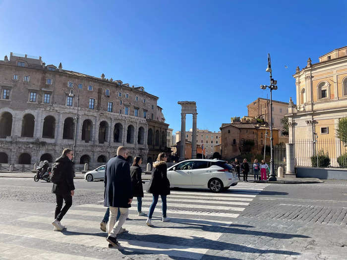 Most pedestrians boldly cross the street without a light.