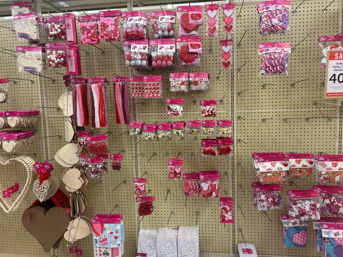 Hobby Lobby didn’t offer many themed craft projects.