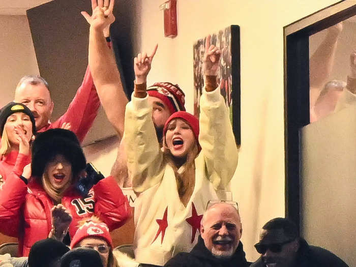 Kelce scored two touchdowns in Buffalo, New York, with Swift in the stands.