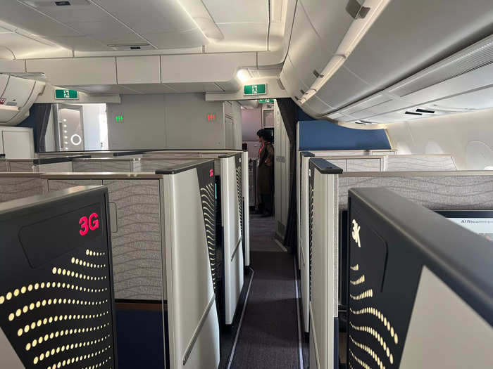 Onboard, passengers will find 316 seats split across three cabins: 28 in business, 24 in premium economy, and 264 in coach.