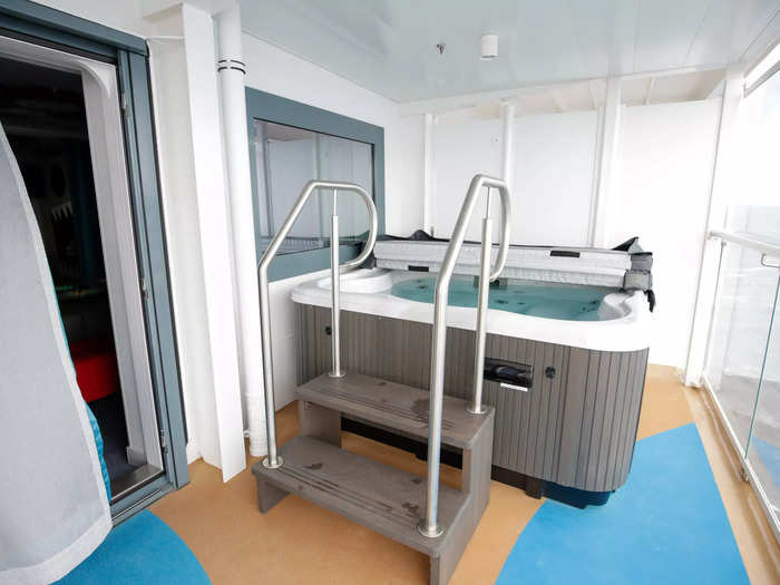 Cabins of this price range are typically associated with ultra-luxury cruise ships, which generally provide peaceful and quiet vacation experiences.