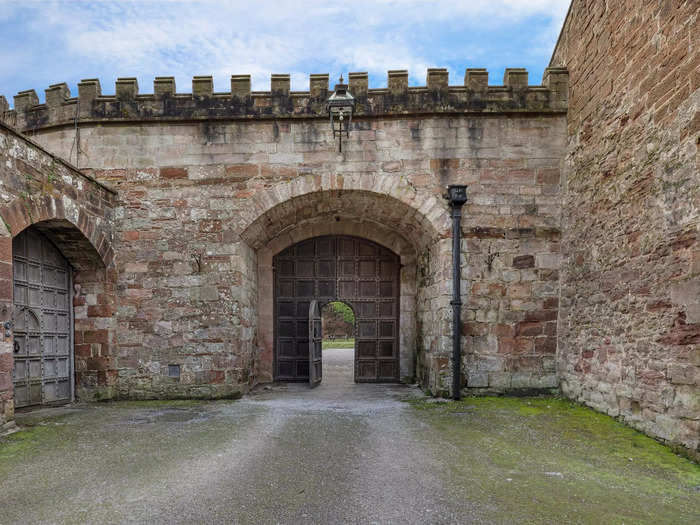 Appleby Castle, held by kings of both Scotland and England, switched hands a lot.