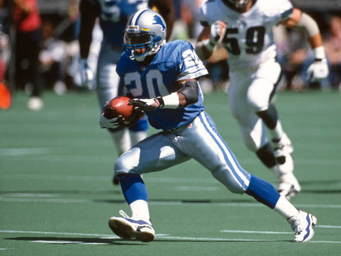 Barry Sanders has the fourth-most rushing yards in NFL history but never won a Super Bowl.