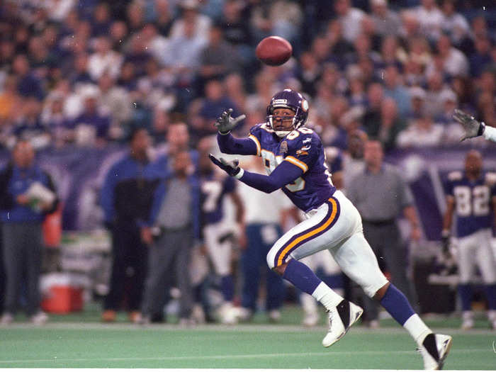 Cris Carter is regarded as one of the best wide receivers in NFL history, but he and the Minnesota Vikings never made it to the Super Bowl.