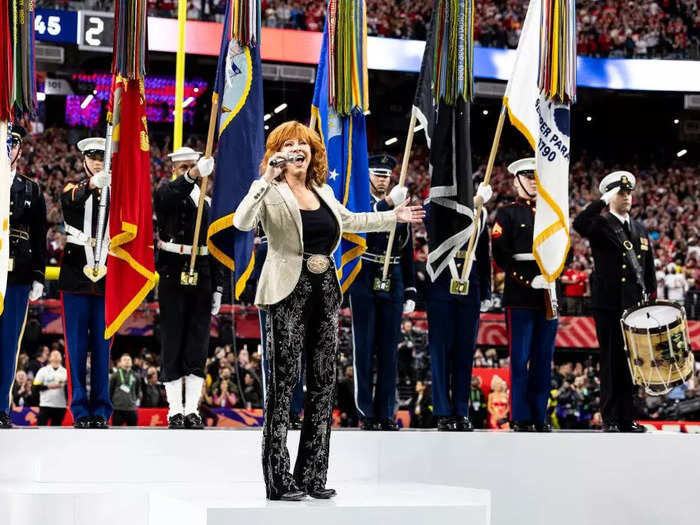Country superstar Reba McEntire sang the national anthem.