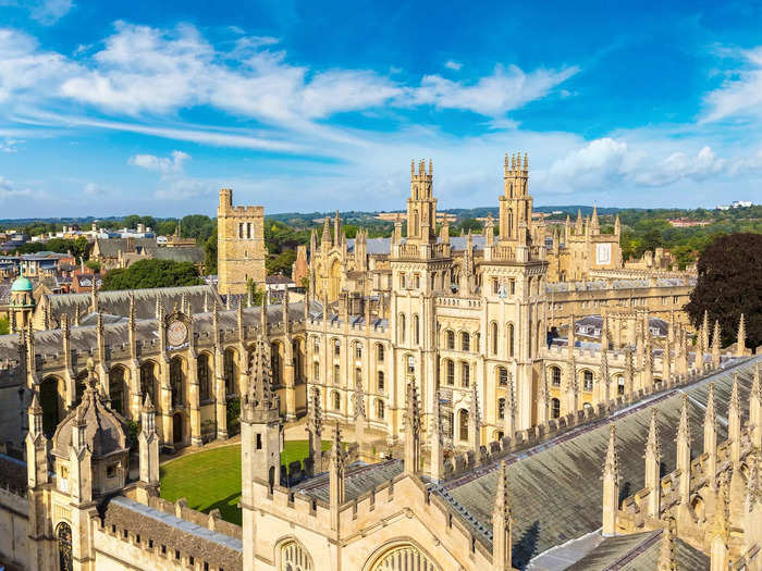 Most people outside of the UK know Oxford because of its university.