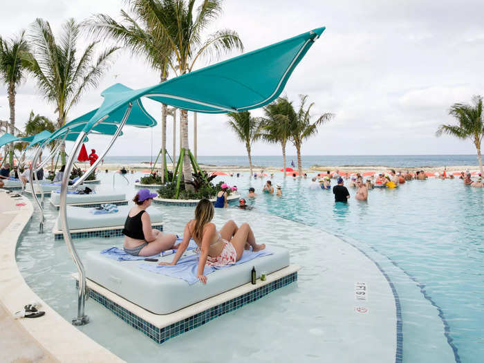 The retreat flexes two swimming holes: a semi-circle beach and, behind it, an infinity pool overlooking the ocean