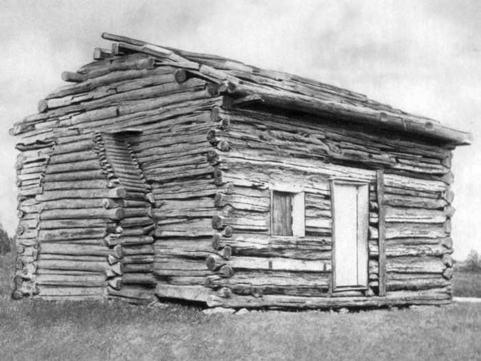 Abraham Lincoln was born in a humble log cabin near Louisville, Kentucky.