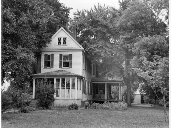 George Washington grew up on Ferry Farm in Fredericksburg, Virginia.