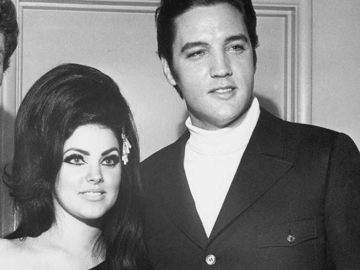 Christmas 1966: Elvis proposes to Priscilla.