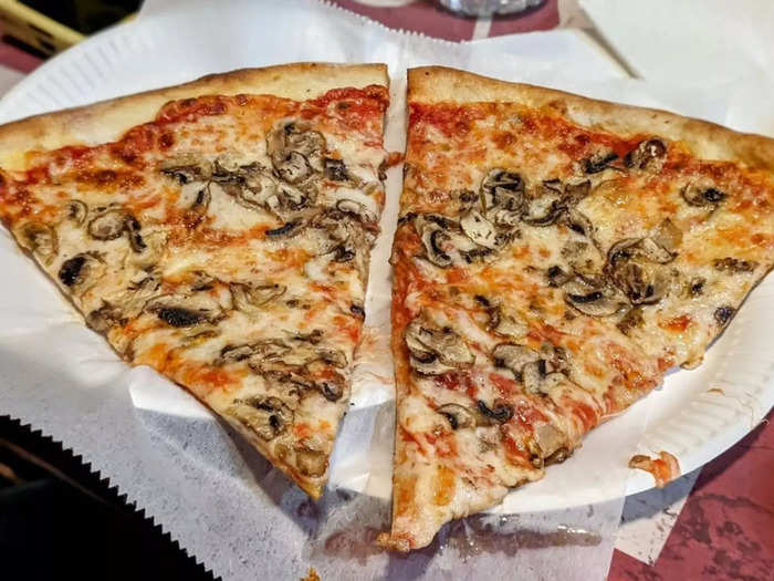 13. Bronx Pizza in San Diego, California