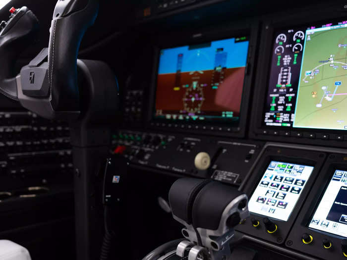 Similar to the M2 — and all CJ models for that matter — the CJ3+ is certified for single-pilot operations.