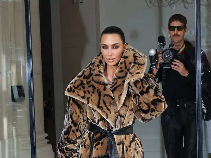 Billionaire Kim Kardashian embraced the mob-wife trend while visiting a Margiela exhibit.