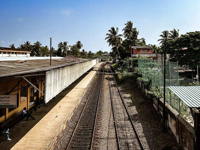 Like many rail stations in Sri Lanka, the one in Aluthgama was bare and resembled a shed.