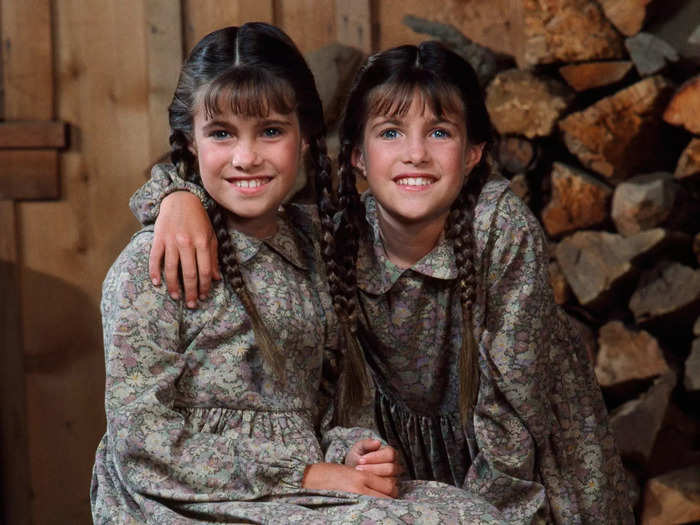 Lindsay and Sidney Greenbush shared the role of Carrie Ingalls on "Little House on the Prairie" in the 