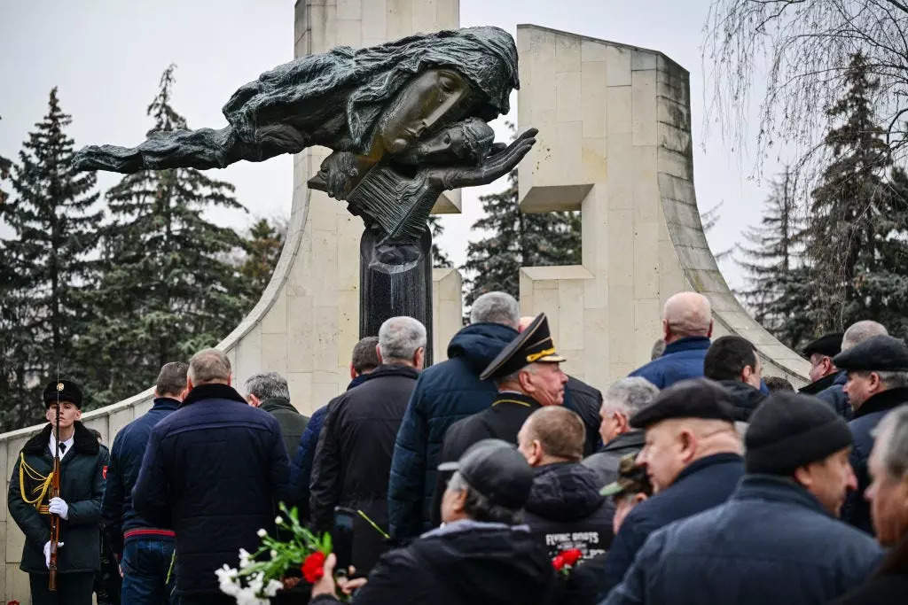 Moldovan veterans attend a ceremony at Maica Indurerata monument (Sorrowful Mother) in Chisinau, on March 2, 2024, to commemorate the fallen soldiers during the armed conflict between pro-Transnistria forces supported by the Russian 14th Army and pro-Moldovan forces (1990-1992) in Transnistria known as the Moldo-Russian war.