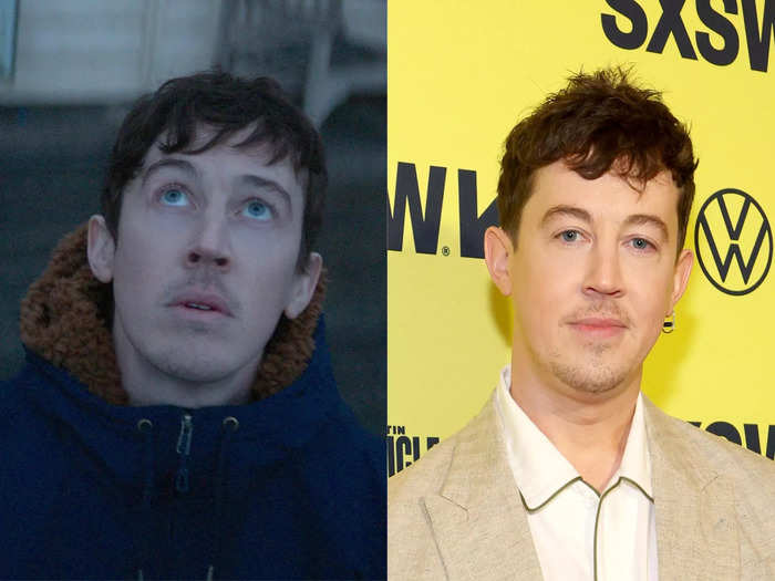 Alex Sharp plays Will Downing.