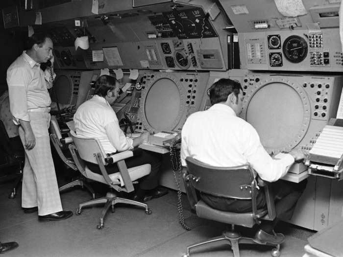 Radar systems were a cutting-edge form of technology for air traffic controllers.