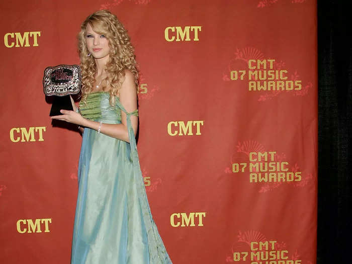 Few fans will forget when Swift rewore her green dress from the "Teardrops On My Guitar" music video.