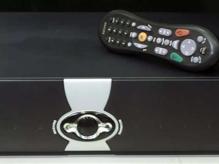 1999: TiVo, developed by Mike Ramsay and Jim Barton, launched.