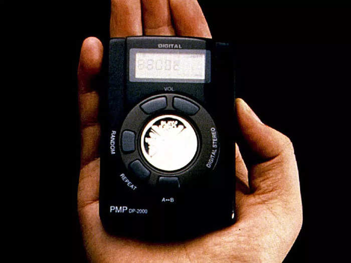 1998: A precursor to what was to come in the 2000s, the first MP3 music player was released.