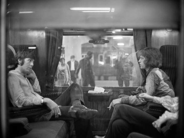 Paul McCartney and Mick Jagger traveled in style in first class in 1967.